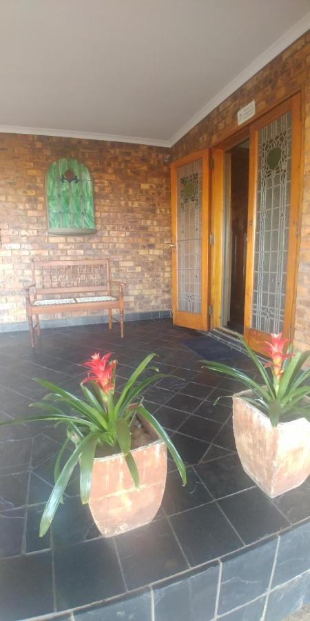 Grace Place Bnb Pretoria Bed & Breakfast Luaran gambar